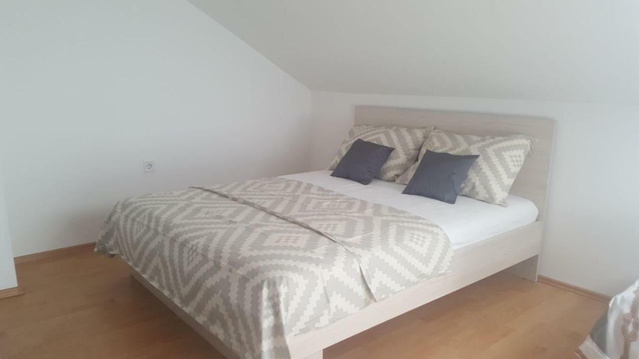 Apartments Venerea نين المظهر الخارجي الصورة