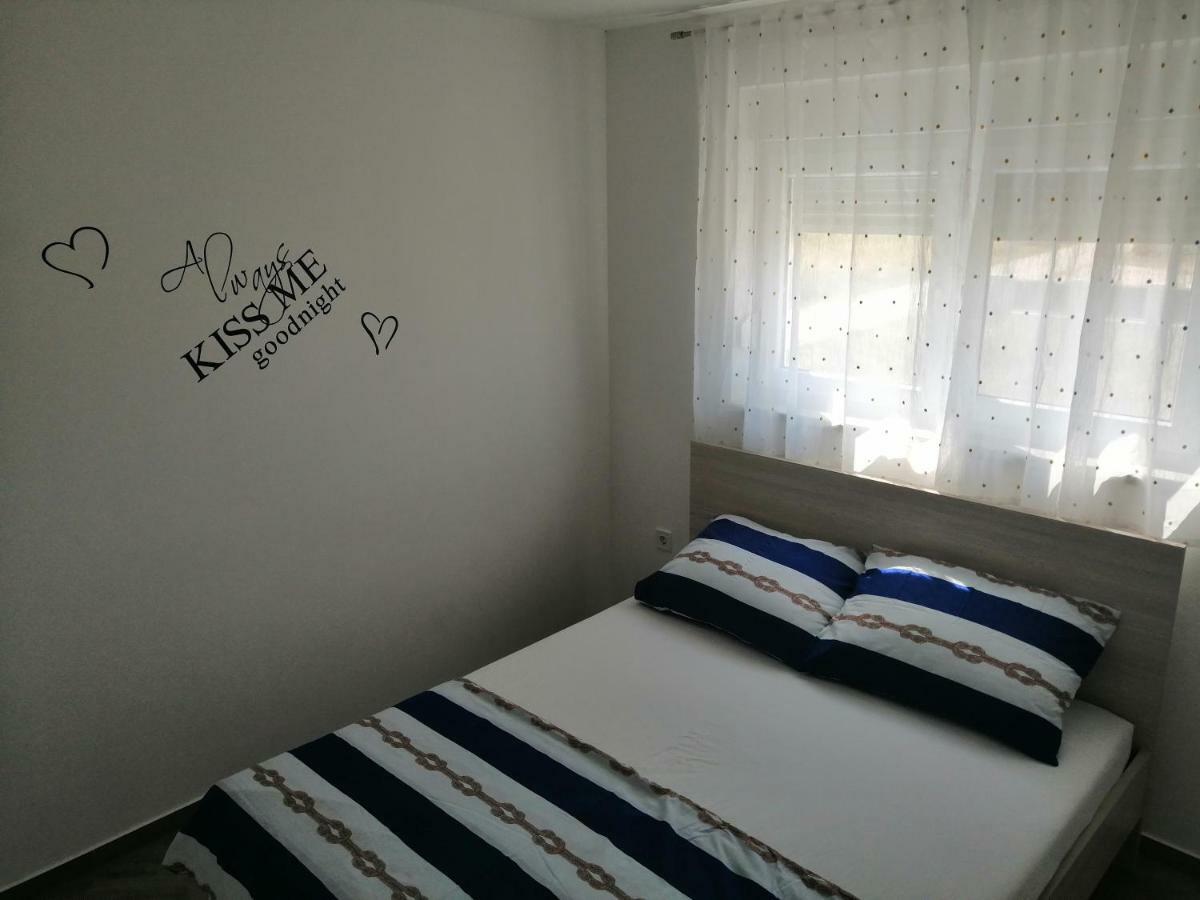 Apartments Venerea نين المظهر الخارجي الصورة